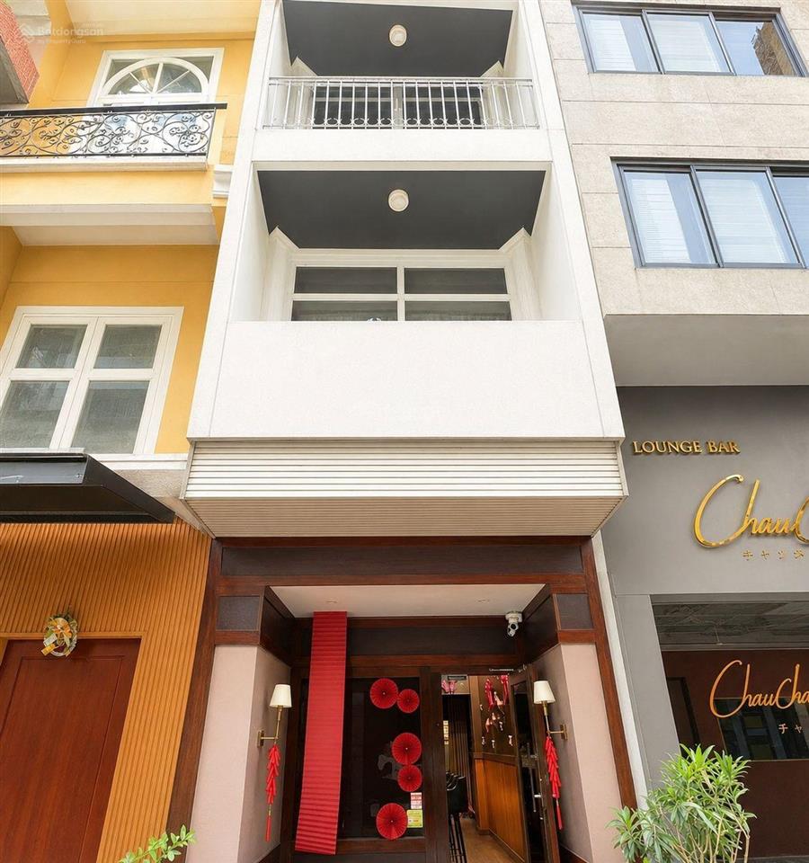 Giảm sốc 3 tỷ. chỉ còn 15,5 tỷ. siêu vị trí phố nhật lê thánh tôn ngô văn năm quận 1 4 tầng