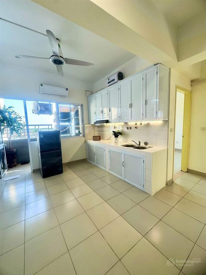 Bán gấp căn hộ chung cư cti 1.1b khu đô thị vĩnh hoàng, 3,8 tỷ, view hồ 65m2 2pn, 0961 579 ***