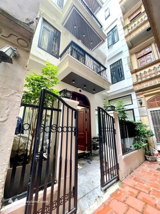 Bán nhà đường Thịnh Quang, 65m2, 5 tầng, gara ô tô