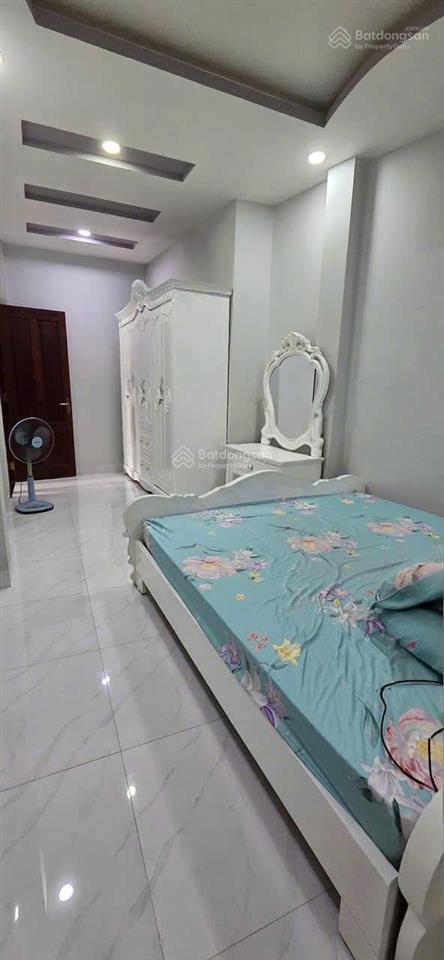 Dt (7x11)m. sát bên q5! nhà mới đẹp 4 tấm hẻm 5m hồng bàng p16. giá 6,8 tỷ (tl)