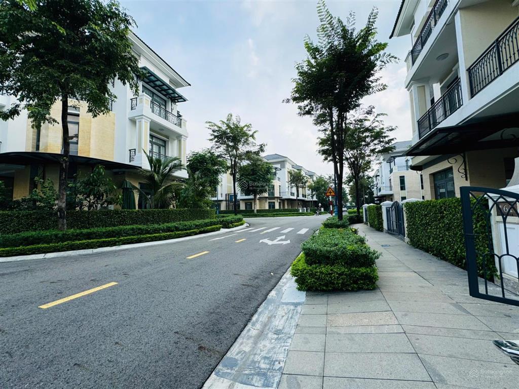 Bán biệt thự verosa park 131 m² giá 21,5 tỷ sam