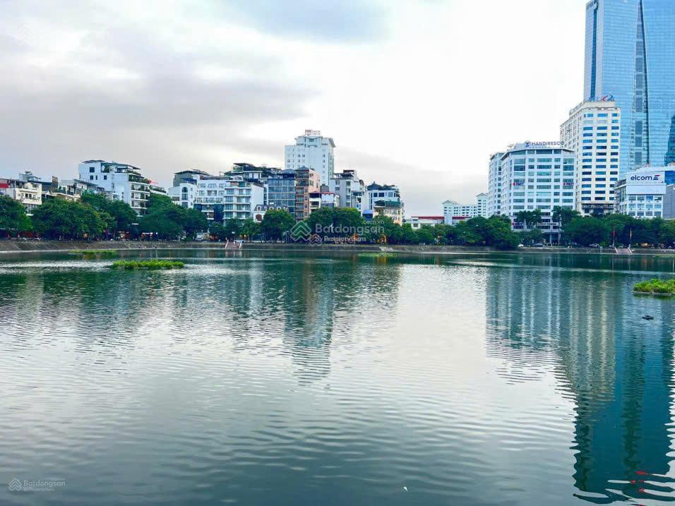 Siêu phẩm, lô góc, đẹp mặt hồ phạm huy thông ba đình, dt 100m2 x 6 tầng, mt 5m, thang máy