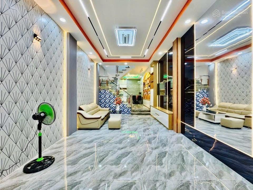 Nhà mới full nội thất 3 tầng, 4x17,5m. hxh đường huỳnh văn nghệ, p12, gò vấp. chỉ 7,x tỷ