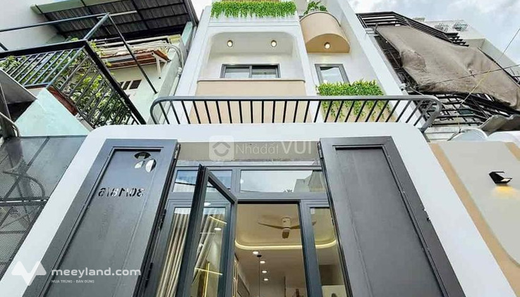Chỉ trả trước 1,8 tỷ còn lại bank hỗ trợ nhà 43m2 Lê Quang Định, phường 7, Bình Thạnh, xây 1 trệt, 2 lầu