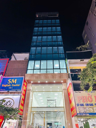 Bán tòa nhà văn phòng mặt phố Chùa Láng, 120m2 - 9 tầng thang máy - thông sàn