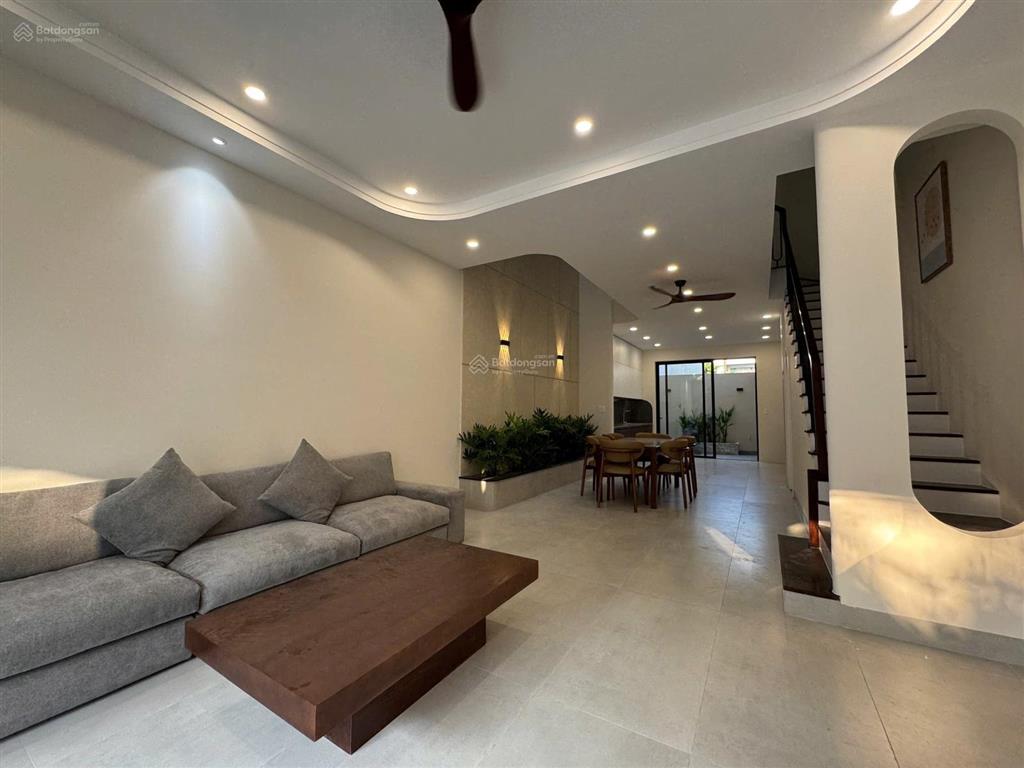 Giảm 400tr bán nhanh nhà kđt mỹ gia nha trang mới tinh chỉ 8,48 tỷ full nội thất