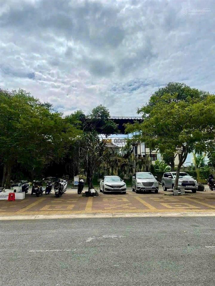 Bán miếng đất full thổ cư ngay kcn tân kim giá 2 tỷ 400 sổ hồng riêng, giảm thêm được 200 triệu