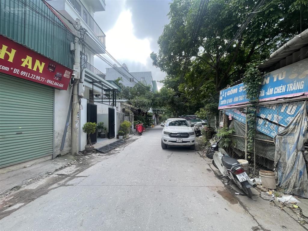 Cần bán gấp đất bát tràng dtich 450m / mt 13,5m kinh doanh tốt , sổ đỏ sẵn giao dịch