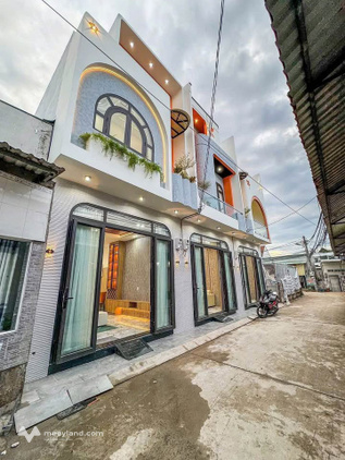 Nhà trệt lầu hẻm 25 Nguyễn Văn Linh, gần siêu thị Mega, Tân An