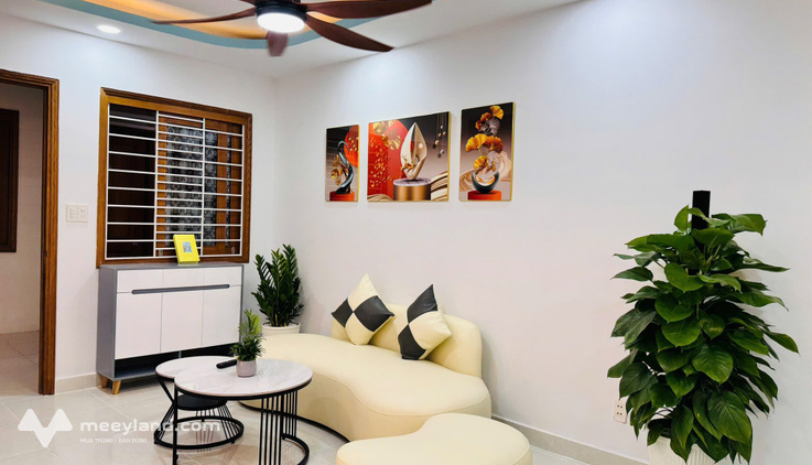 Bán căn hộ Vĩnh Điềm Trung, 2 ngủ, full nội thất, view núi Cô Tiên, giá 2.345 tỷ