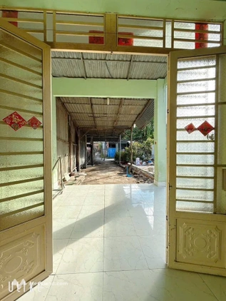 Bán gấp nhà Hiệp Tân, Tây Ninh giá sập sàn - Đường 10m, chỉ 650 triệu