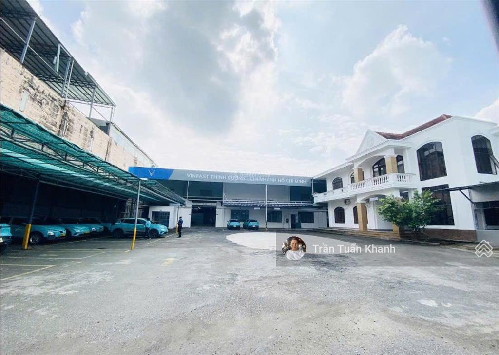 Chỉ 36 triệu/m2 mt ngay phan văn hớn, q12, dt 45x90m công nhận 3900m2, hdt 310tr/tháng 143 tỷ
