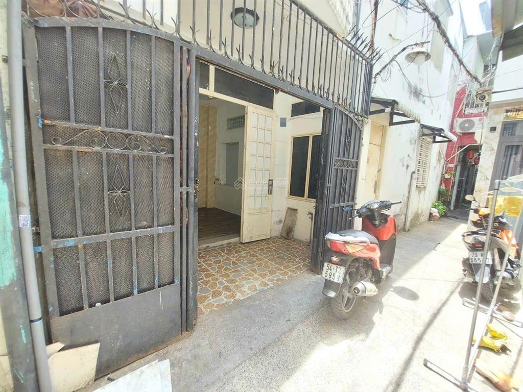 Nhà 1 lầu 49.3m2 ngay chợ an nhơn, giá chỉ 3.85 tỷ