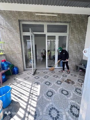 Bán nhà cấp 4 kiên cố, 87m2, sổ hồng riêng tại Cần Giuộc, Long An