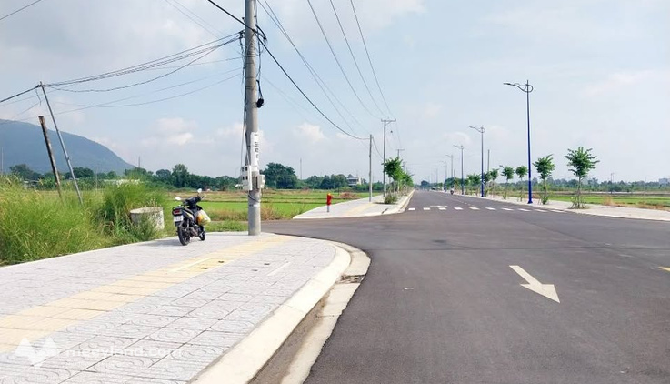 Đất vàng hai mặt tiền Võ Ngọc Chấn, Bà Rịa - Đầu tư là lời ngay