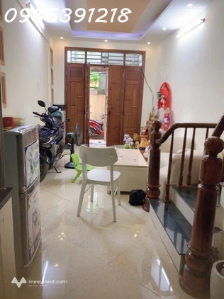 Nhà Giáp Bát - Ngõ 3 gác đua, 5 tầng, giá chỉ 8.6 tỷ - Cơ hội có một không hai