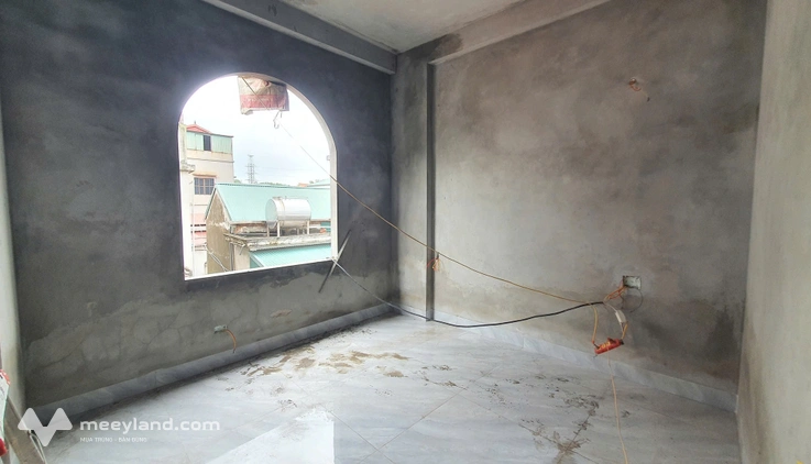 Nhà 3 tầng mới xây gần hồ Đình Vỹ, Yên Thường - Giá 3 tỷ, nở hậu hút lộc