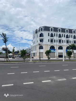 Căn góc Đại Lộ Đông Tây, diện tích 117m2, giá hấp dẫn chỉ 13.66 tỷ