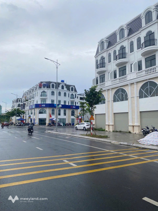 Nhà mặt tiền Đại lộ Đông Tây Bến Tre - Vị trí vàng, đầu tư phát tài