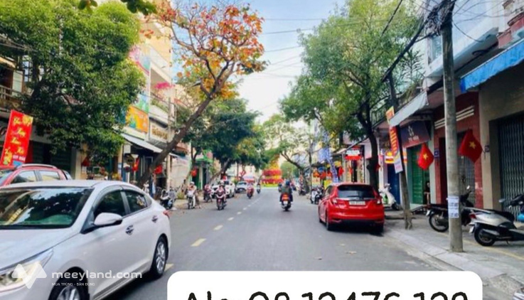 Bán nhà 1 trệt 1 lầu hướng Đông Nam, nở hậu tại Lê Thánh Tôn, Phú Yên