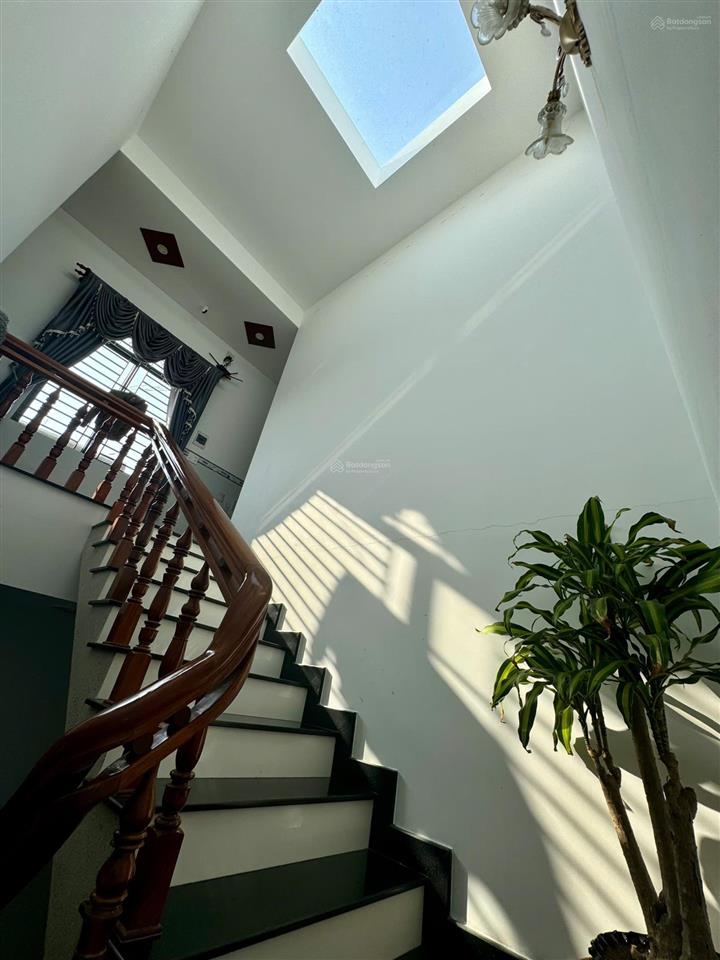 Căn nhà 1 trệt 1 lầu tại hải lâm (xã phước hưng cũ) này là xã long hải, tp. hcm chỉ 3 tỷ 350