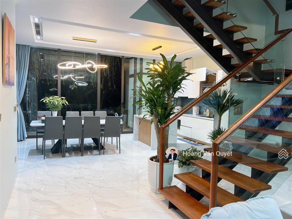 Bán biệt thự 150m2 flamingo đại lải resort. sổ lâu dài 3pn nội thất đẹp 12,8 tỷ. 0962 202 ***