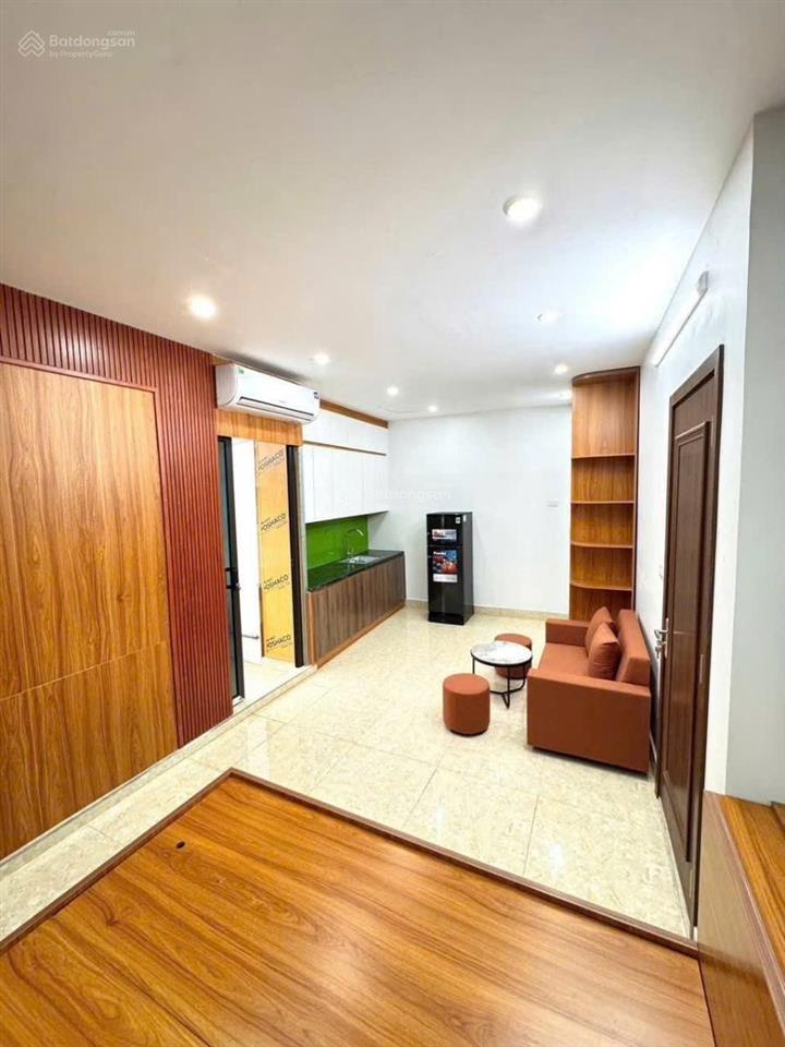 Chdv lõi kim mã, 10m ra ô tô, thang máy, đang cho thuê 30 triệu, ko quy hoạch, nhà mới 40m x 6t