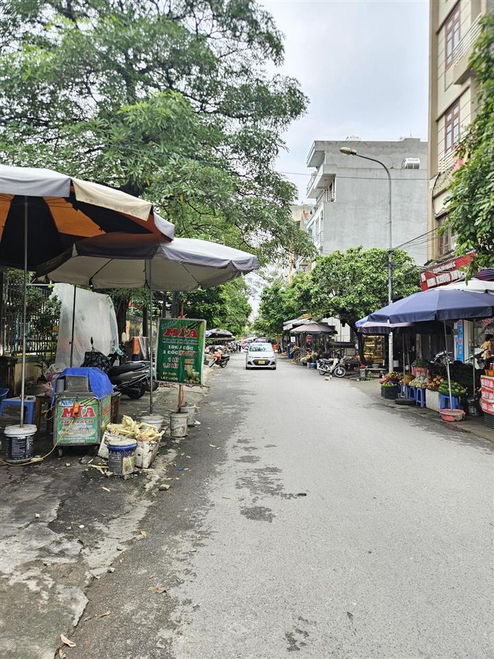 Bán gấp đất phân lô đấu giá ngô thị nhậm, ngay nhà thi đấu hà đông, dt 48m2 mt 4m