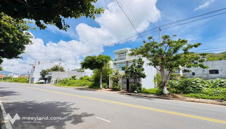 Bán đất biệt thự ven biển Nha Trang, vị trí đắc địa