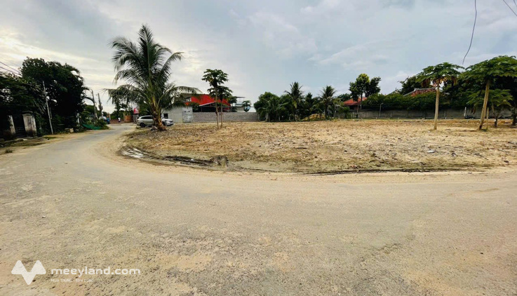 Bán đất hai mặt tiền đường Cây Vong, Diên Điền, Khánh Hòa