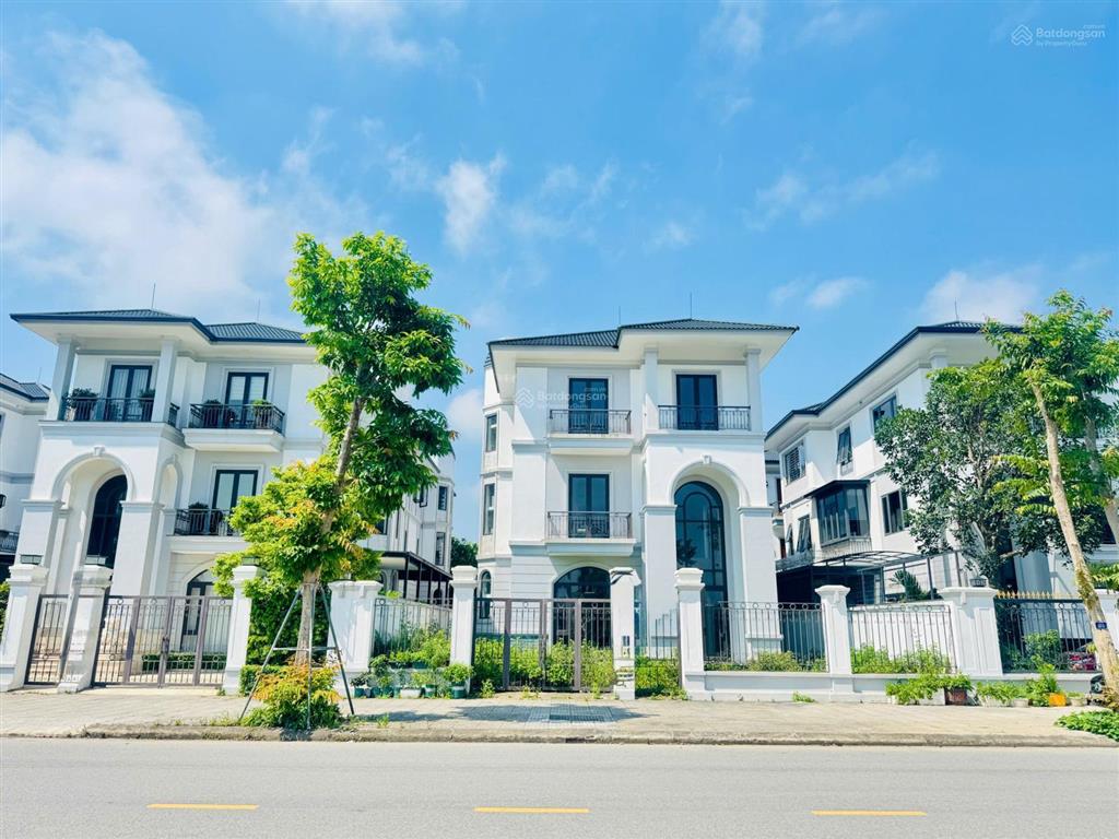 Cần bán biệt thự 330m2 vinh heritage