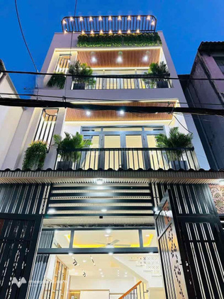 Nhà 68m2 Nguyễn Đình Chiểu, phường 5, quận 3. Xây 1 trệt, 2 lầu, sổ hồng riêng