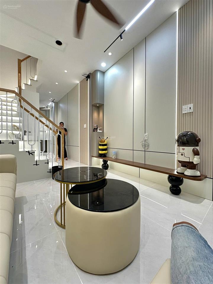 Bán nhà đường nguyễn văn quá, full nội thất, 44,8m²