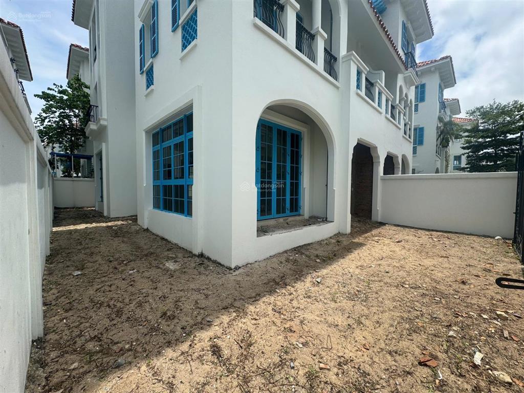 Bán căn song lập cắt lỗ 12 tỷ trên giá hđmb dự án sun feria hạ long. 0988 208 ***