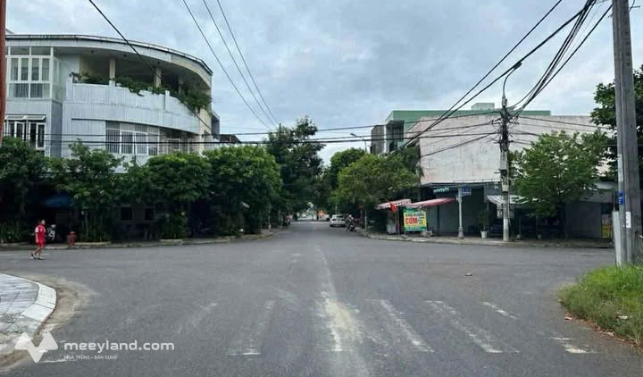 Lô góc 2 mặt tiền Hòa Xuân, 210m2, ngang 9m, gần ngã tư Trần Nam Trung - Dương Loan - Giá chỉ 12 tỷ