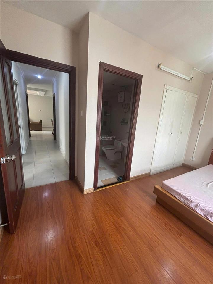 Bán căn hộ chung cư phúc yên, 5,3 tỷ, 122m2, 3pn, 2wc hàng hiếm tại tân bình 0932 834 ***