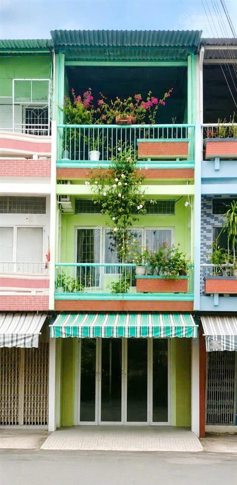Nhà mt đường 139 bùi minh trực, p5, q8