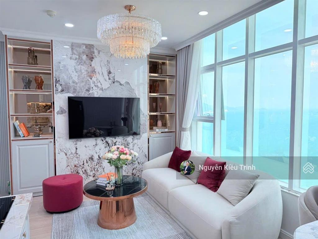 Kiều trinh view đông nam nhà đẹp có sẵn hđ thuê nếu khách hàng muốn