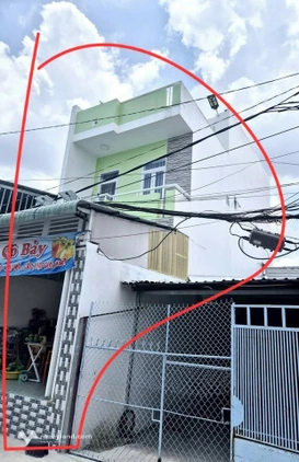 Nhà 1 trệt 2 lầu sân thượng, 4 ngủ, 68m2 full thổ cư, hẻm 4m thông thoáng, Cần Thơ