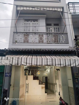 Nhà đẹp hẻm xe hơi, gần khu công nghiệp Vĩnh Lộc và đường Nguyễn Thị Tú