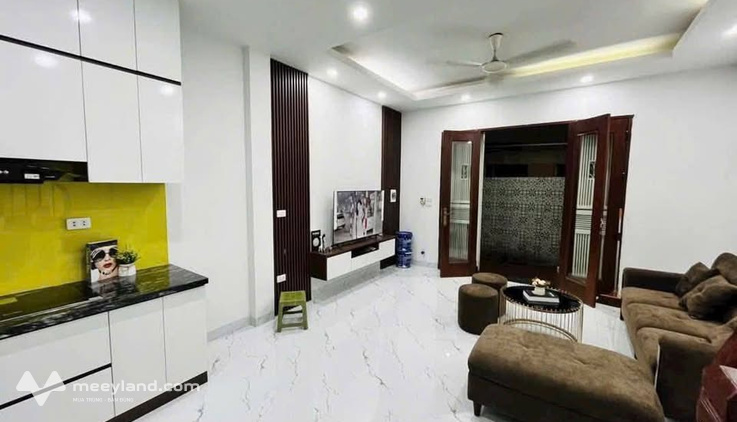 Chào bạn, chúng tôi có một căn nhà tại Mỹ Hào, Hưng Yên