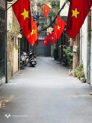 Nhà 6 tầng thang máy mặt ngõ Tứ Liên - nét cổ điển giữa lòng Hà Nội