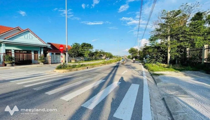 Đất lô góc 2 mặt kiệt - Trung tâm Thủy Phương, giá hời như mơ