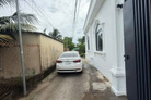 Ngôi nhà tân cổ điển mới xây, tọa lạc tại vị trí đắc địa