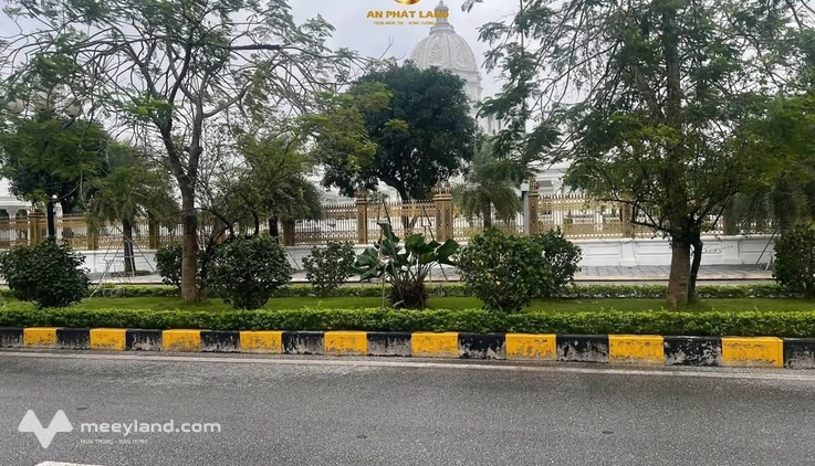 Bán 3 lô liền kề đầu ve khu đô thị Xuân Thành, diện tích từ 102m2, mặt tiền 6m, đường 20m, hướng đông bắc