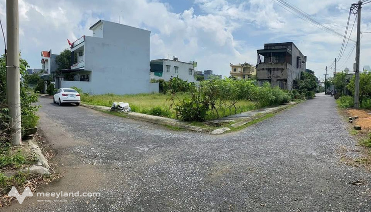 Đất biệt thự xịn xò, góc nhìn triệu đô, giá chỉ 2 tỷ - Sổ đỏ sẵn sàng