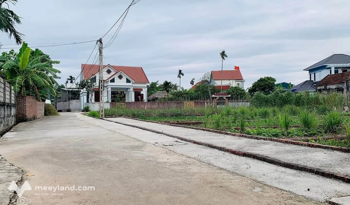 Đất Tân An, xe 7 chỗ vi vu, mặt tiền 4,5m, sổ hồng trao tay