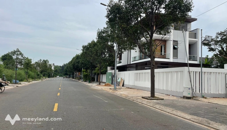 Siêu phẩm đất nền mặt tiền đường Lý Thái Tổ, khu tái định cư 30/4