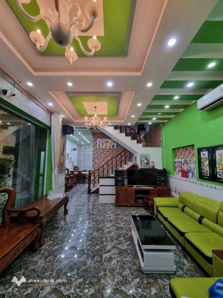 Ngôi nhà nhỏ xinh tại hẻm 2640 Huỳnh Tấn Phát, Phú Xuân, Nhà Bè