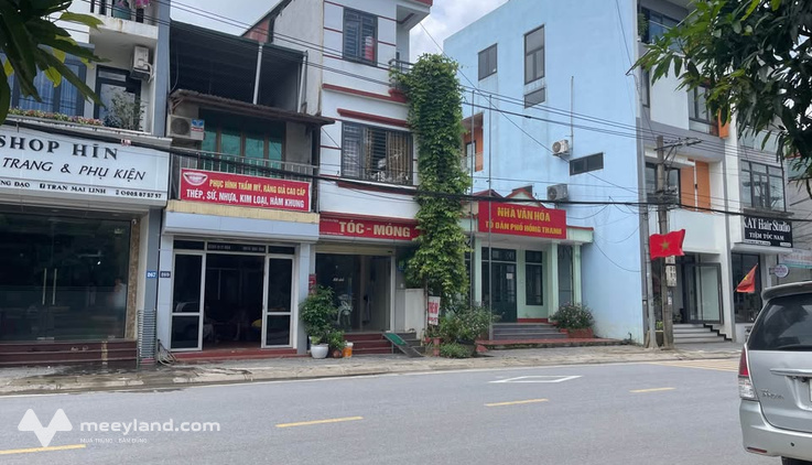 Nhà 2 tầng trung tâm phường Yên Bái - ngõ rộng thoáng, hướng đông bắc